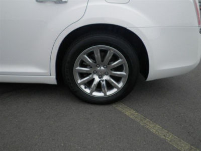 2012 Chrysler 300C  Base