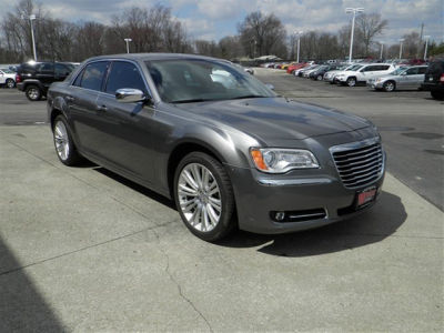 2011 Chrysler 300C  Base