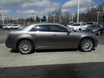 2011 Chrysler 300C  Base