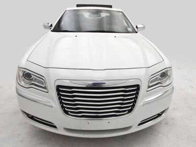 2011 Chrysler 300C  Base