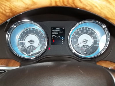 2013 Chrysler 300C  Base