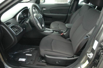 2011 Chrysler 300C  Base