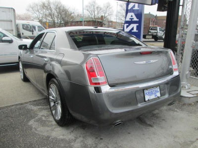 2011 Chrysler 300C