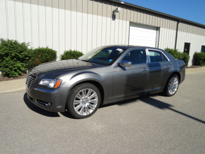 2011 Chrysler 300C  Base
