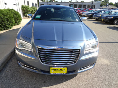 2011 Chrysler 300C  Base