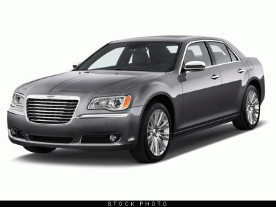 2013 Chrysler 300C  Base