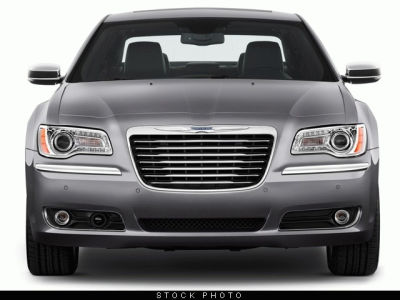 2013 Chrysler 300C  Base