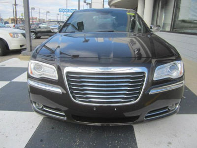 2012 Chrysler 300C