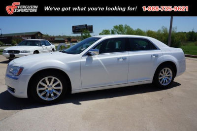 2012 Chrysler 300C  Base
