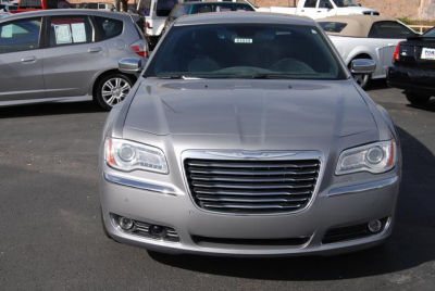 2011 Chrysler 300C  Base