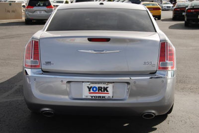 2011 Chrysler 300C  Base