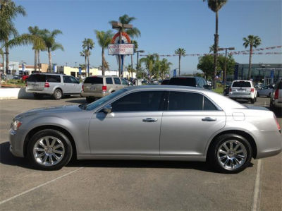 2011 Chrysler 300C  Base