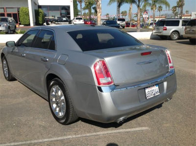 2011 Chrysler 300C  Base