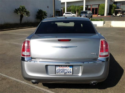 2011 Chrysler 300C  Base