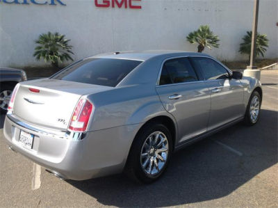 2011 Chrysler 300C  Base