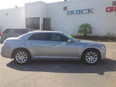 2011 Chrysler 300C  Base