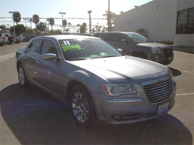 2011 Chrysler 300C  Base