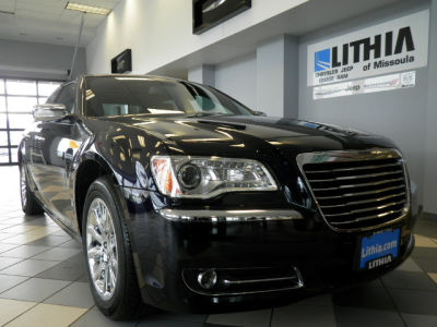 2011 Chrysler 300C  Base