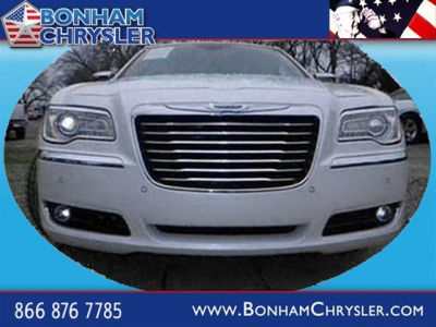 2011 Chrysler 300C  Base