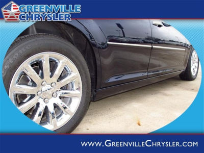 2011 Chrysler 300C  Base