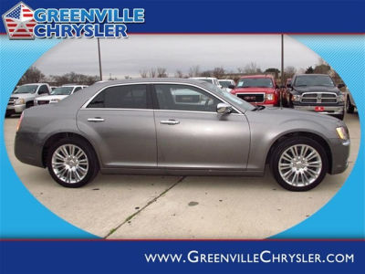 2011 Chrysler 300C  Base