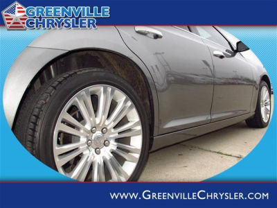 2011 Chrysler 300C  Base