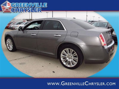 2011 Chrysler 300C  Base