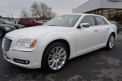 2011 Chrysler 300C  Base