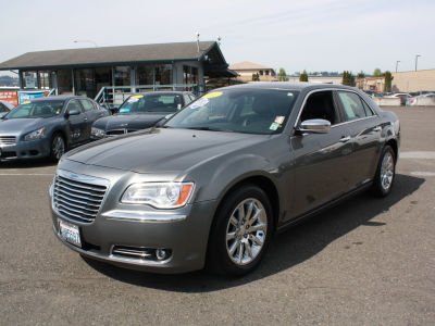 2012 Chrysler 300C  Base