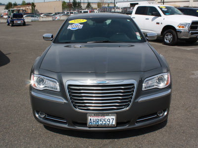 2012 Chrysler 300C  Base