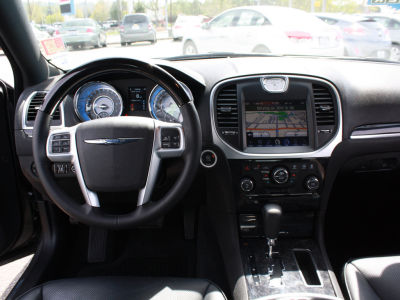 2012 Chrysler 300C  Base