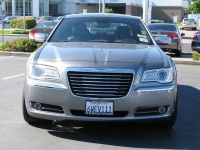 2012 Chrysler 300C  Base