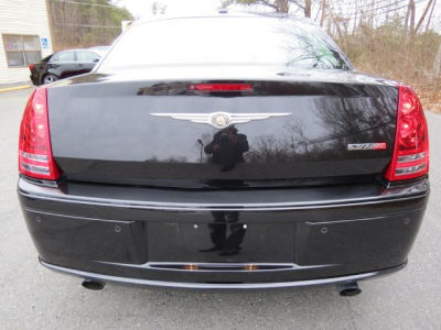 2010 Chrysler 300C  SRT-8