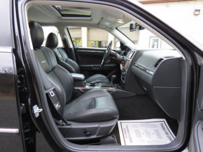 2010 Chrysler 300C  SRT-8