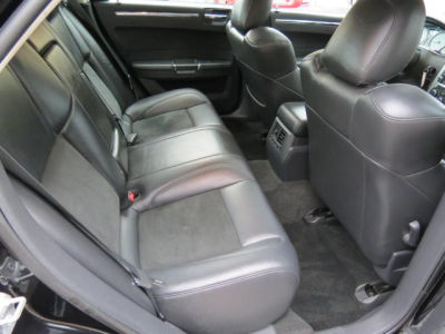 2010 Chrysler 300C  SRT-8