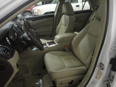 2011 Chrysler 300C  Base