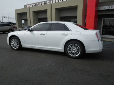 2011 Chrysler 300C  Base