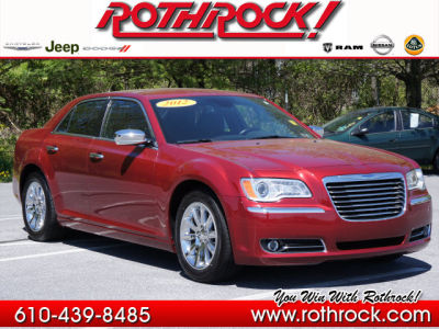 2012 Chrysler 300C  Base