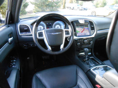 2011 Chrysler 300C