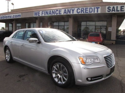 2012 Chrysler 300C  Base