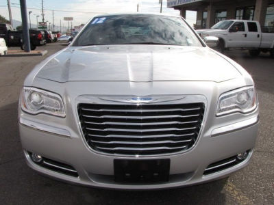 2012 Chrysler 300C  Base
