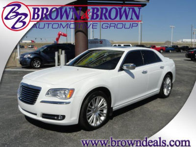 2011 Chrysler 300C  Base