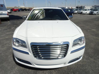 2011 Chrysler 300C  Base