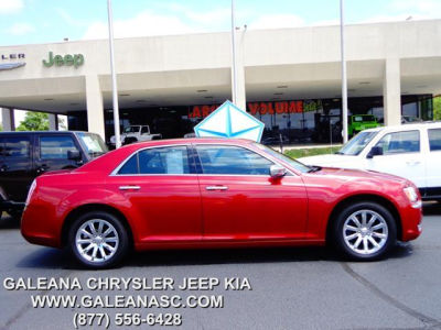 2011 Chrysler 300C  Base