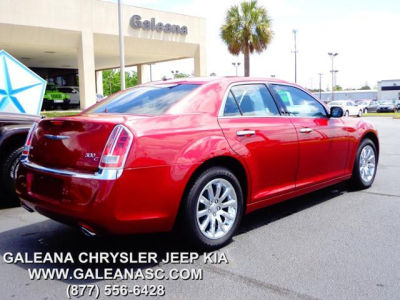 2011 Chrysler 300C  Base