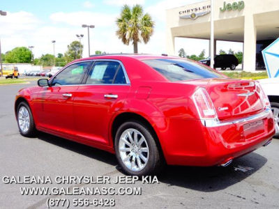 2011 Chrysler 300C  Base