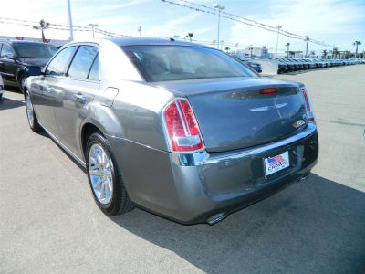 2012 Chrysler 300C  Base