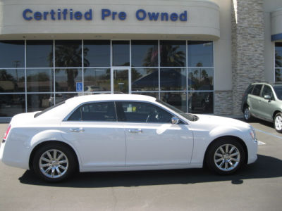 2012 Chrysler 300C  Base