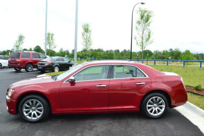 2011 Chrysler 300C  Base