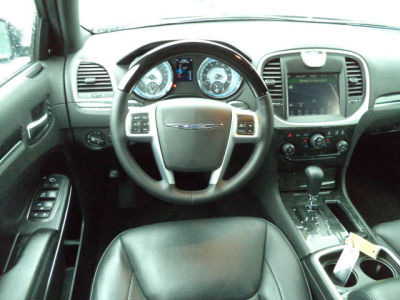 2012 Chrysler 300C  Base